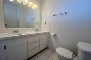 45800 Challenger Way, Lancaster, CA 93535 - Photo 3