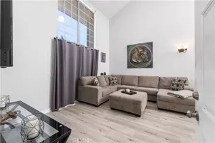 11150 Glenoaks, Pacoima, CA 91331 - Photo 7