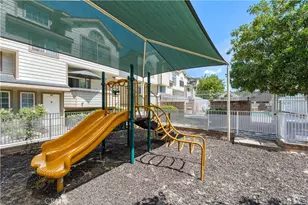 11150 Glenoaks, Pacoima, CA 91331 - Photo 19