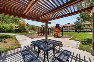 28021 Sarabande, Canyon Country, CA 91387 - Photo 29