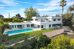 2906 Elvido Dr, Los Angeles, CA 90049 - Photo 65