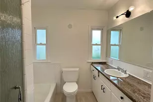 15440 Dickens St, Sherman Oaks, CA 91403 - Photo 27