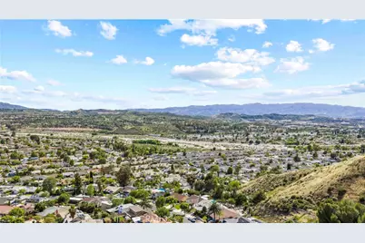 27951 Carvel Drive, Canyon Country, CA 91351 - Photo 43