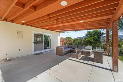 27951 Carvel Drive, Canyon Country, CA 91351 - Photo 33