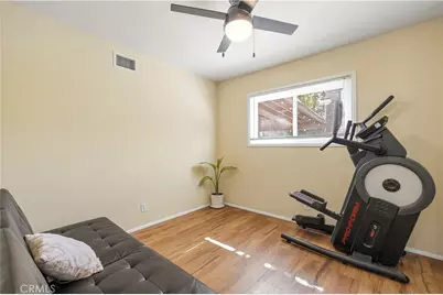 27951 Carvel Drive, Canyon Country, CA 91351 - Photo 17