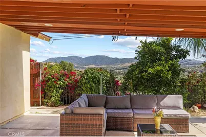 27951 Carvel Drive, Canyon Country, CA 91351 - Photo 31