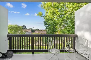 23515 Lyons, Valencia, CA 91355 - Photo 15