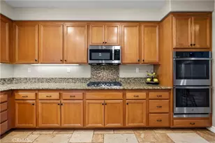 28932 Rock Canyon Dr, Saugus, CA 91390 - Photo 17