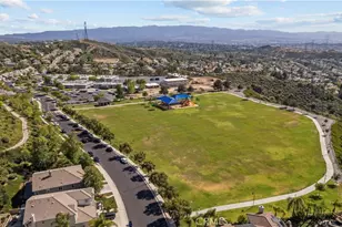 28932 Rock Canyon Dr, Saugus, CA 91390 - Photo 47
