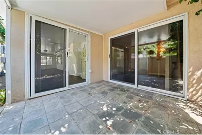 26311 Green Terrace Drive, Newhall, CA 91321 - Photo 25