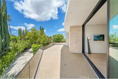 16988 Strawberry Drive, Encino, CA 91436 - Photo 39