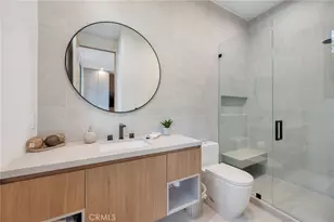 16988 Strawberry Dr, Encino, CA 91436 - Photo 55