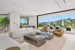 16988 Strawberry Dr, Encino, CA 91436 - Photo 19