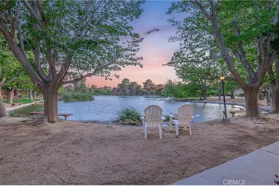 21329 Lake Shore Drive #35, California City, CA 93505 - Photo 25