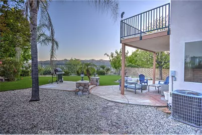 27604 Redwood Way, Castaic, CA 91384 - Photo 45