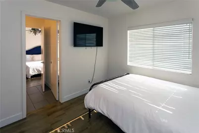 27604 Redwood Way, Castaic, CA 91384 - Photo 33