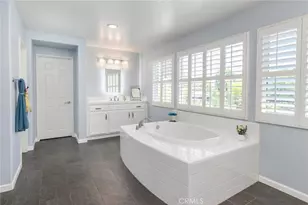 21922 Crestline, Saugus, CA 91390 - Photo 21