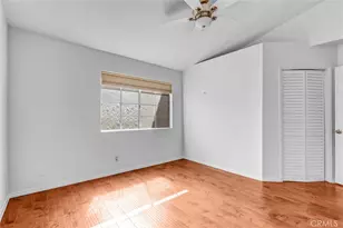 18347 Saticoy, Reseda, CA 91335 - Photo 13