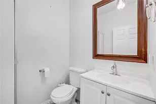 18347 Saticoy, Reseda, CA 91335 - Photo 21