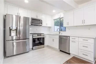10125 De Soto #45, Chatsworth, CA 91311 - Photo 1