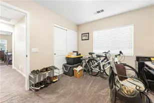 19527 Opal Ln, Saugus, CA 91350 - Photo 29