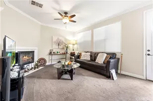 19527 Opal Ln, Saugus, CA 91350 - Photo 13