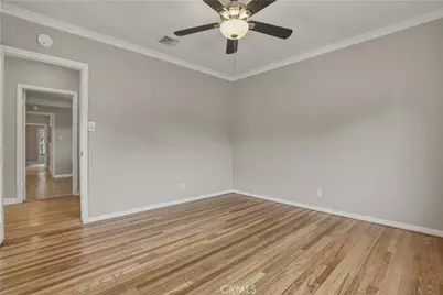 11592 Kling Street, Valley Village, CA 91602 - Photo 21