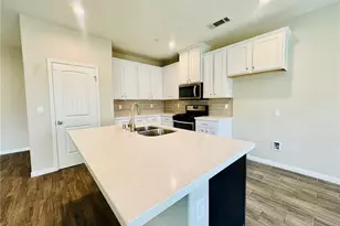 8504 Kowa, Bakersfield, CA 93314 - Photo 7