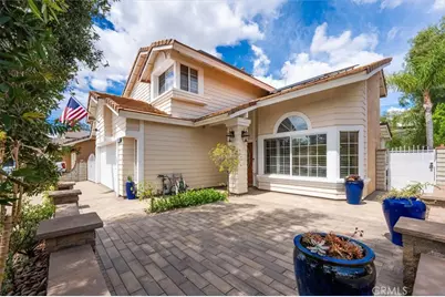 28523 Red Cedar, Saugus, CA 91390 - Photo 3