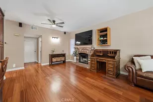 28523 Red Cedar, Saugus, CA 91390 - Photo 15