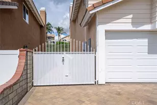 28523 Red Cedar, Saugus, CA 91390 - Photo 5