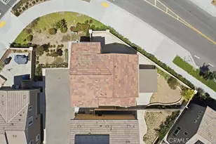 570 Jubilee Pl, Santa Paula, CA 93060 - Photo 3