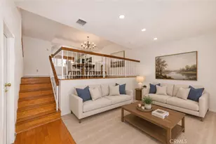 18344 Collins St, Tarzana, CA 91356 - Photo 7