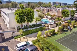18344 Collins St, Tarzana, CA 91356 - Photo 31