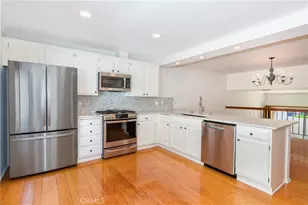 18344 Collins St, Tarzana, CA 91356 - Photo 1