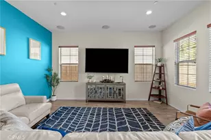 27624 Solana, Saugus, CA 91350 - Photo 11