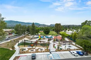 24842 Noelle, Newhall, CA 91321 - Photo 29