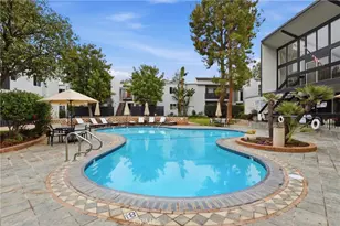 18645 Hatteras Street, Tarzana, CA 91356 - Photo 17