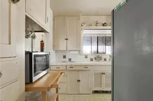 12019 Saticoy, North Hollywood, CA 91605 - Photo 13