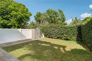 6921 Kian Ct, Van Nuys, CA 91406 - Photo 35