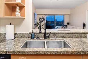 13700 Marina Pointe Dr, Marina del Rey, CA 90292 - Photo 11