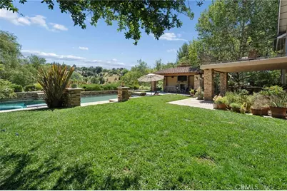 22043 Parvin, Saugus, CA 91350 - Photo 19