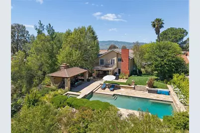 22043 Parvin, Saugus, CA 91350 - Photo 3