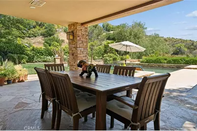 22043 Parvin, Saugus, CA 91350 - Photo 27