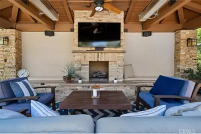 22043 Parvin, Saugus, CA 91350 - Photo 25