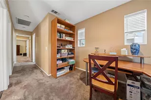 23201 Brooke Ln, Valencia, CA 91355 - Photo 27