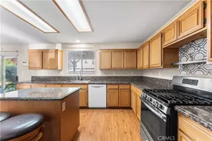 45416 Fairbanks, Lancaster, CA 93534 - Photo 39