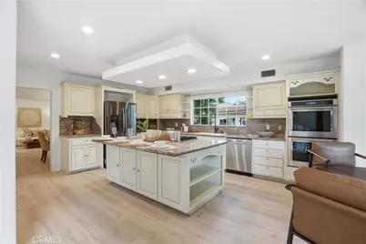 5224 Woodlake, Woodland Hills, CA 91367 - Photo 11