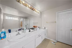 1506 Los Santos Ct, Camarillo, CA 93010 - Photo 25