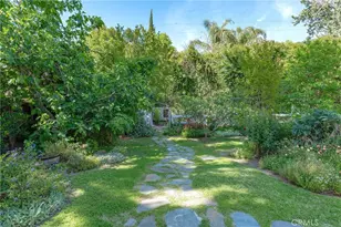 23327 Califa St, Woodland Hills, CA 91367 - Photo 43